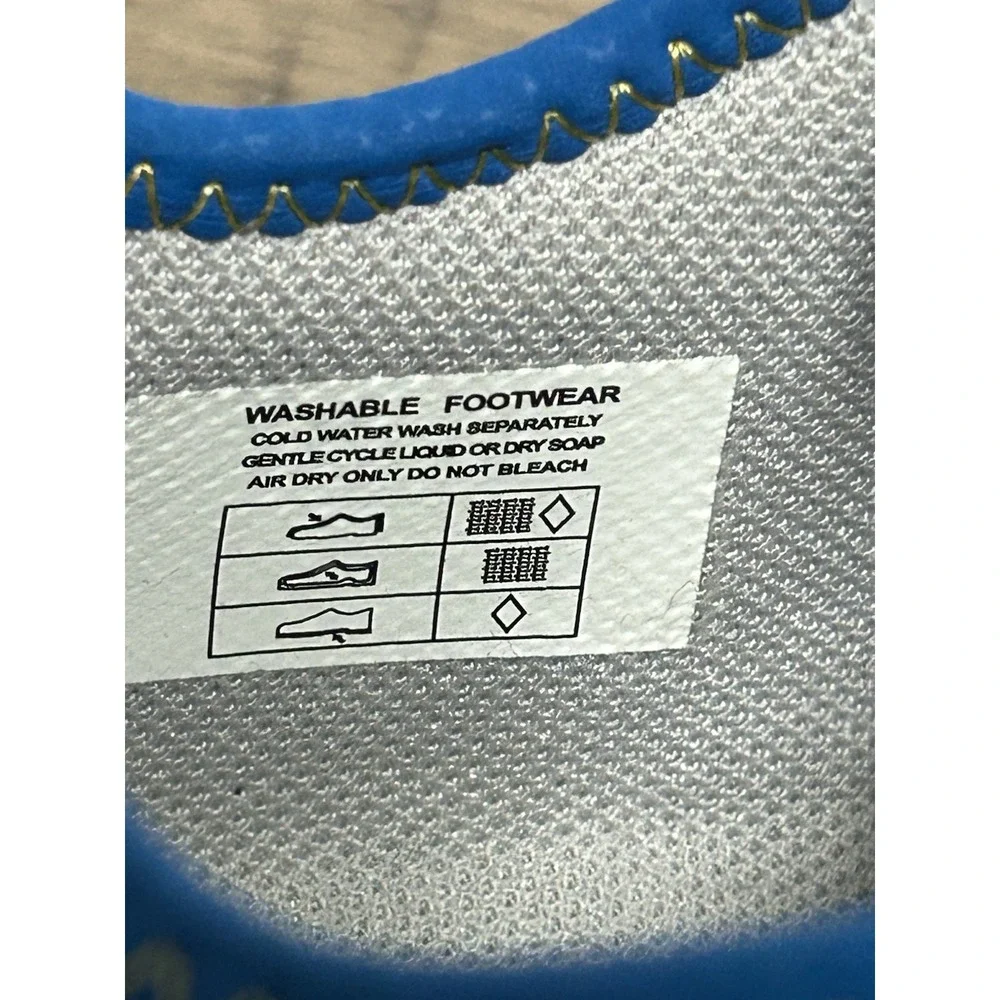 Keen Knotch Hollow Kids Youth Size 5 Shoes Outdoors Hiking Sneaker Washable Blue